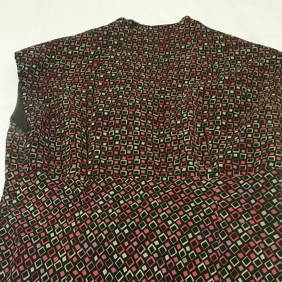 Dress - Picture 3 of 4